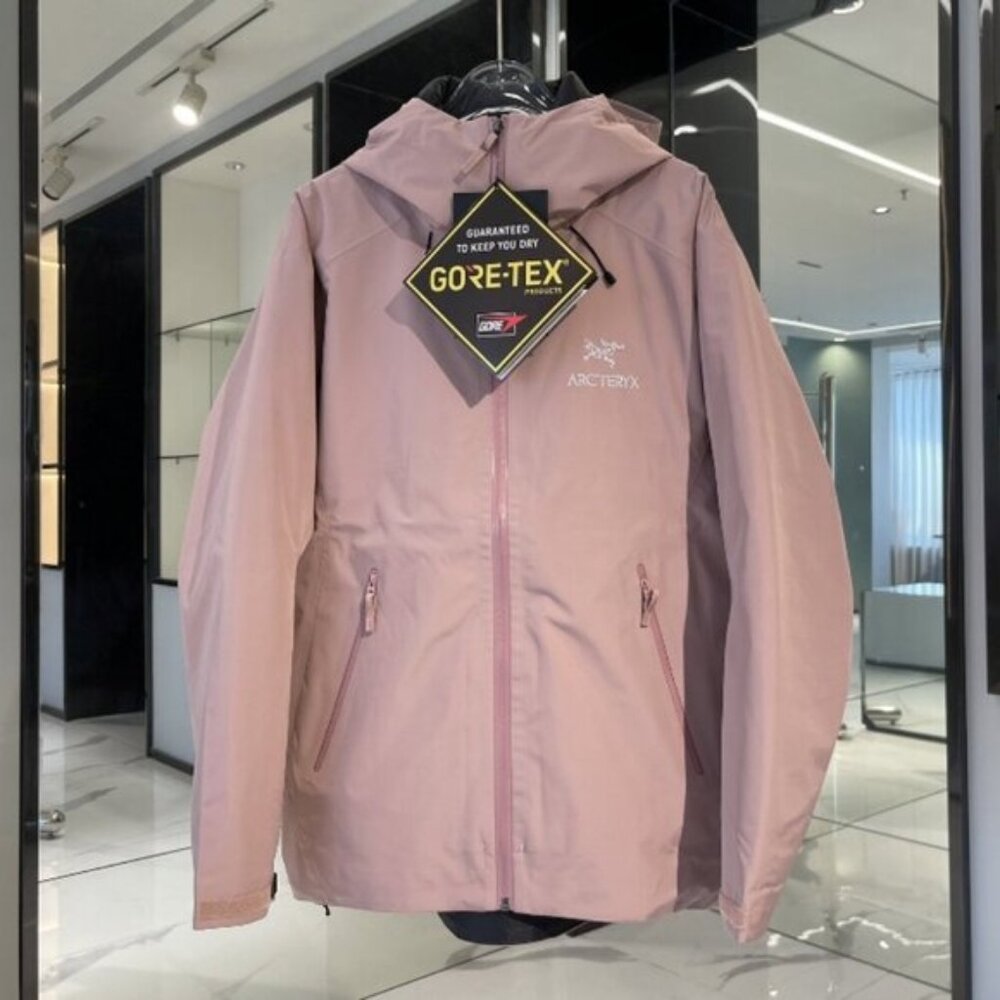 Arc'teryx Beta Series Hooded Hardshell Jacket, Size M